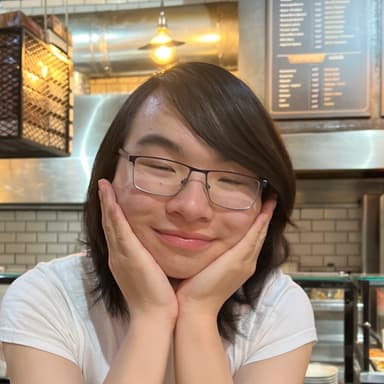 Headshot of Emily Trau